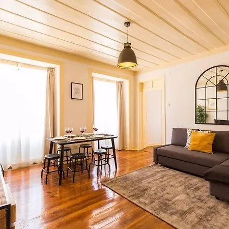 Ola - Castelo Iv Apartment